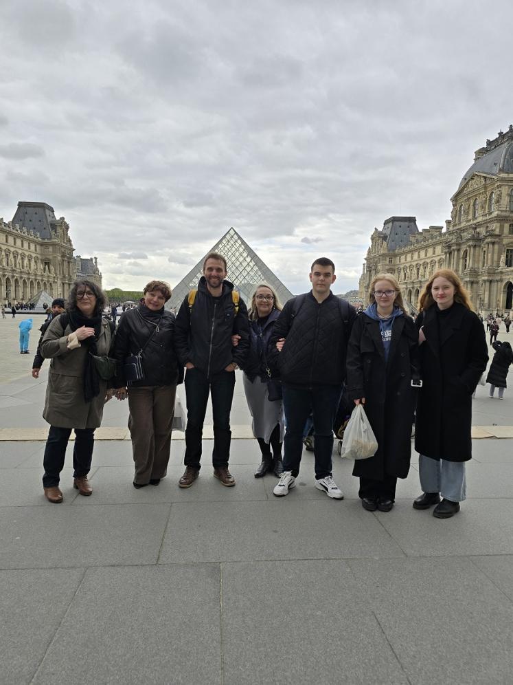 Daugavpils Draudzīgā aicinājuma vidusskolas īstenotais Erasmus+ projekts  “Lift of Democracy” 