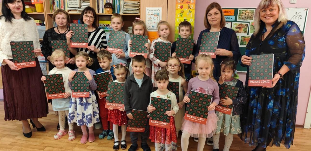 Aktīvi eTwinning projektu īstenotāji pierobežā: Rucavas PII “Zvaniņš” pieredze 