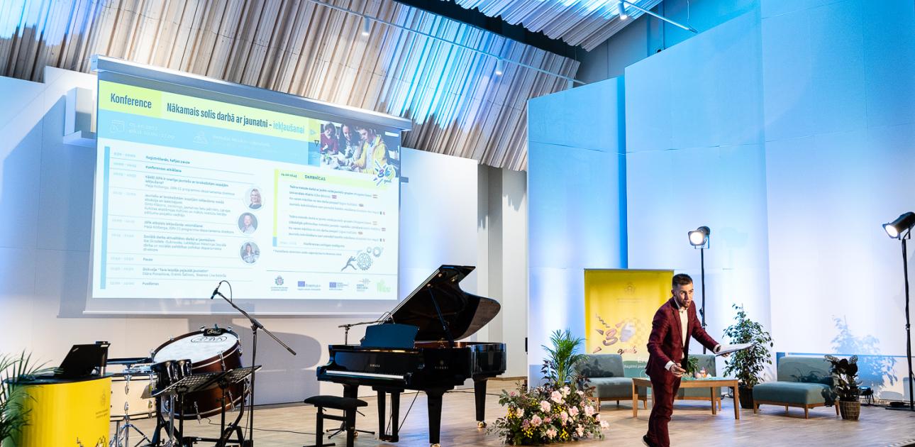Vairāk nekā 150 jaunatnes jomas profesionāļi tiekas konferencē “Nākamais solis darbā ar jaunatni – iekļaušanai”