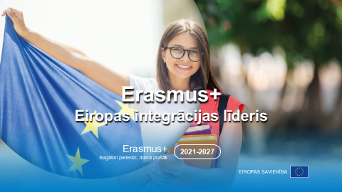 Jauniete tur rokās Eiropas Savienības karogu