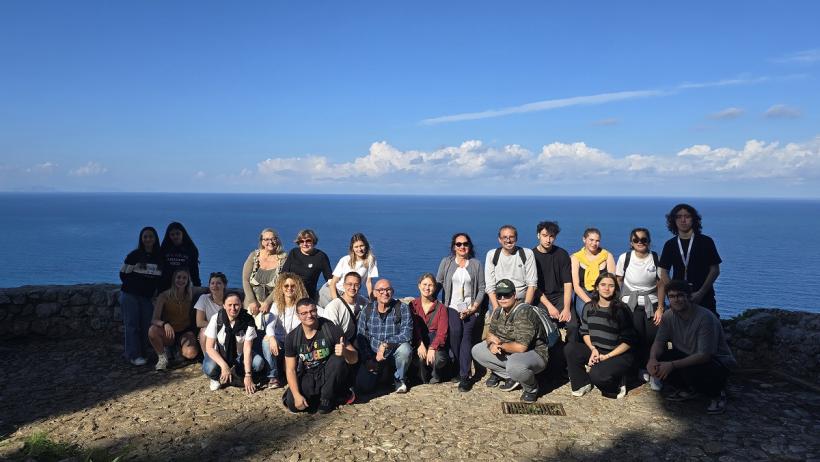 Daugavpils Draudzīgā aicinājuma vidusskolas īstenotais Erasmus+ projekts  “Lift of Democracy” 